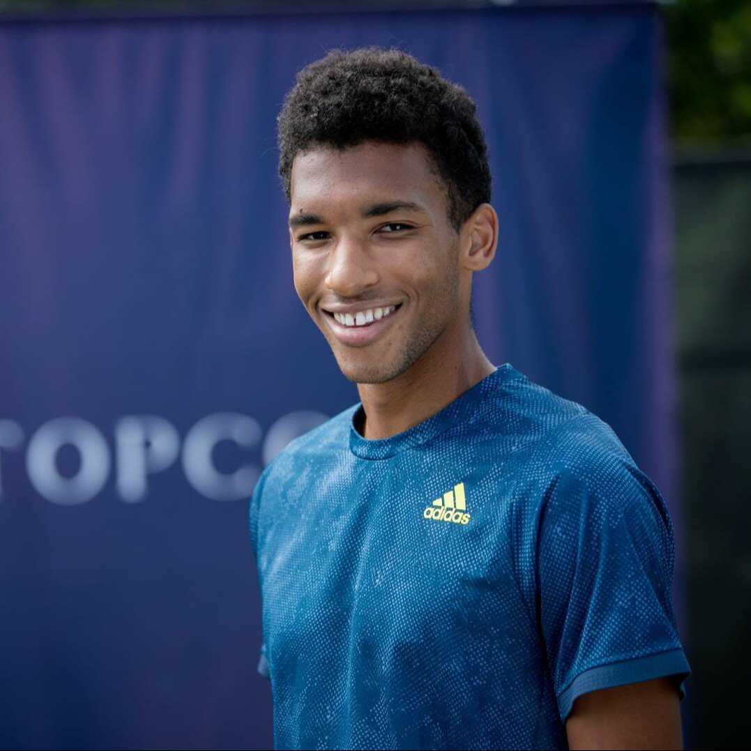 Give the gift of TopCourt