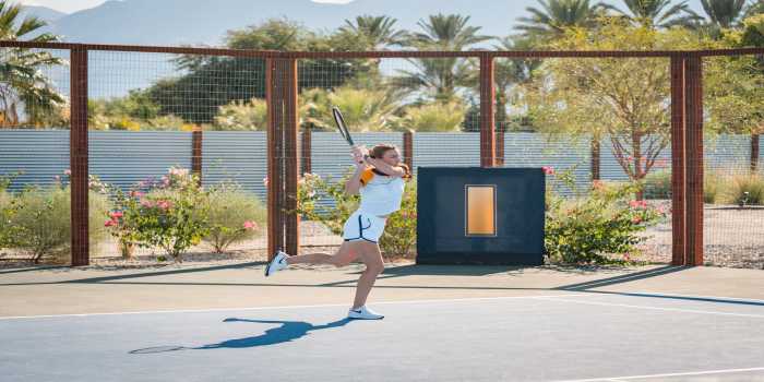 How to Hit a Backhand TopCourt